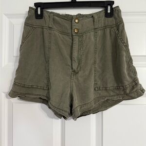Abercrombie & Fitch Green Cargo Shorts Relaxed Fit